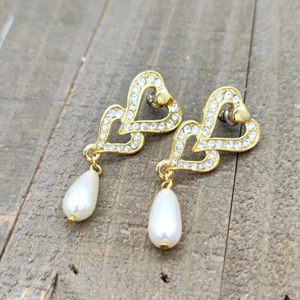 Vintage Pearlcore Heart Earrings w/ Bling • Coquette • Pierced